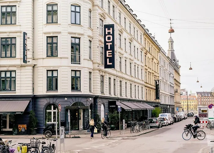 Is Tap Water Safe to Drink in Copenhagen Hotels?