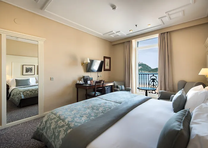 Mejores hoteles céntricos en San Sebastián