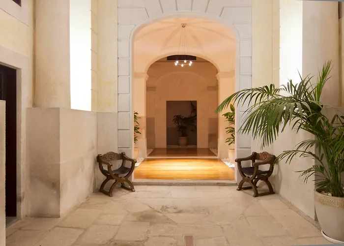 Best Cheap Hotels in Barcelona, Spain