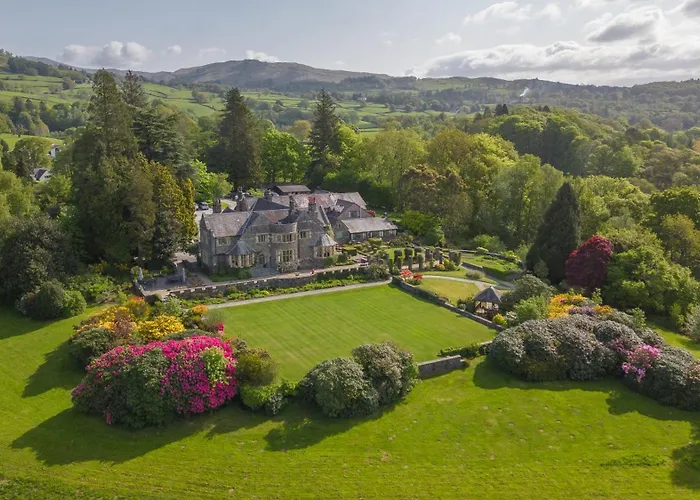 Discover the Charm of Country House Hotels in Windermere's Lake District