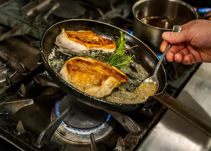 Top Luxury Hotels Near Falmouth for Seaside Indulgence