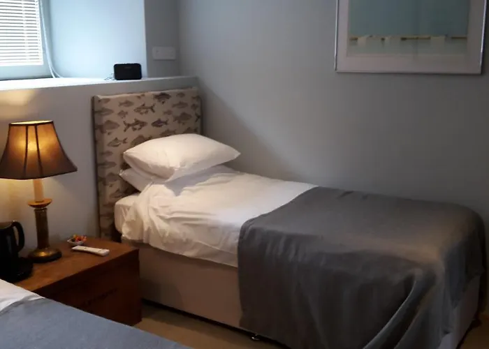 Best Cheap Hotels in Kelso for Budget Travelers