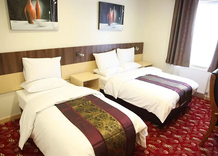 Last Minute Hotels Huddersfield: Find Comfort and Convenience for Your Stay
