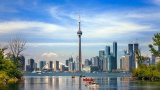 20 Best Things to Do in Toronto, From Downtown to Day Trips